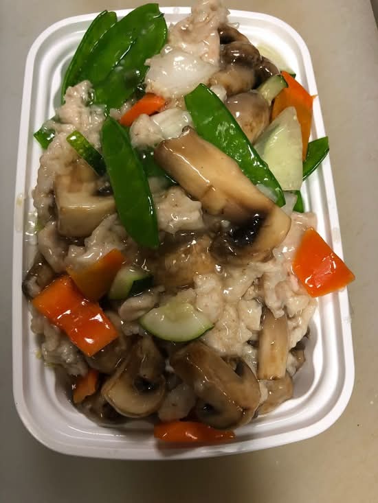 Moo Goo Gai Pan蘑菇鸡片